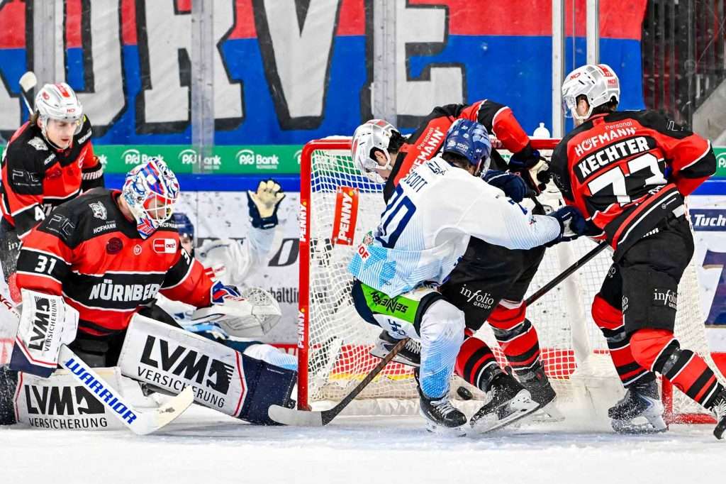 #del, #eishockey, #nit, #nuernbergicetigers, #icetigers, #puck, #pucki, #maskottchen, #nuernberg, #arena, #tor, #zuschauer, #fans, #hofmannpersonal, #vielfaltgewinnt, #keinfanohnejob, #bodin, #nergie, #wbgnuernberg,