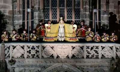 Nürnberg, #Nuremberg, #MetropolregionNürnberg, #Christkindlesmarkt, #Hauptmarkt, #Kinderweihnacht, #HansSachsPlatz, #MarktderPartnerstädte, #Handwerkerhof, #Christkind, #Engel, #Weihnachtsmann, #Nikolaus, #Pelzmärtel, #KnechtRuprecht, #St.Martin, #Adventszeit, #Vorweihnachtszeit, #Weihnachten, #Festlichkeit, #Verkaufsstände, #Lebkuchen, #Süssigkeiten, #Glühwein, #Punsch, #Kinderpunsch, #Bratwürste, #Sterne, #Christbaum, #Christbaumschmuck, #Weihnachtsbeleuchtung, #Lichterzug, #schönsteZeit, #Winter, #winterlich, #Schnee, #Glanz, #Kinder, #Erwachsene, #Wünsche, #Hoffnung, #Frieden, #Gerechtigkeit, #Sternenhaus, #HeiligGeistHaus, #NoraFalk,