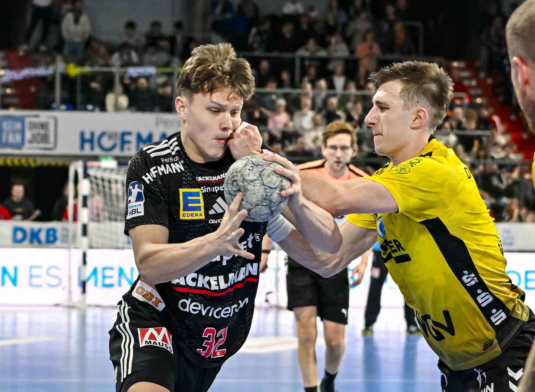 #Handballbundesliga, #HCErlangen, #Handball, #HBL, #Nuremberg, #Erlangen, #ArenaNürnberg, #heitec, #Fackelmann, #Aichinger, #BarthHaas, #Bodin, #MaxBögl, #Bionorica, #Hemmersbach, #hlstudios, #HofmannPersonal, #LauerEuromovers, #Mauss, #pensionsolution, #Schultheiß, #SontowskiPartner, #Tucher, #Wild Panda, #hce, #ball, #tor, #zuschauer, #fans, #vielfaltgewinnt, #keinfanohnejob,