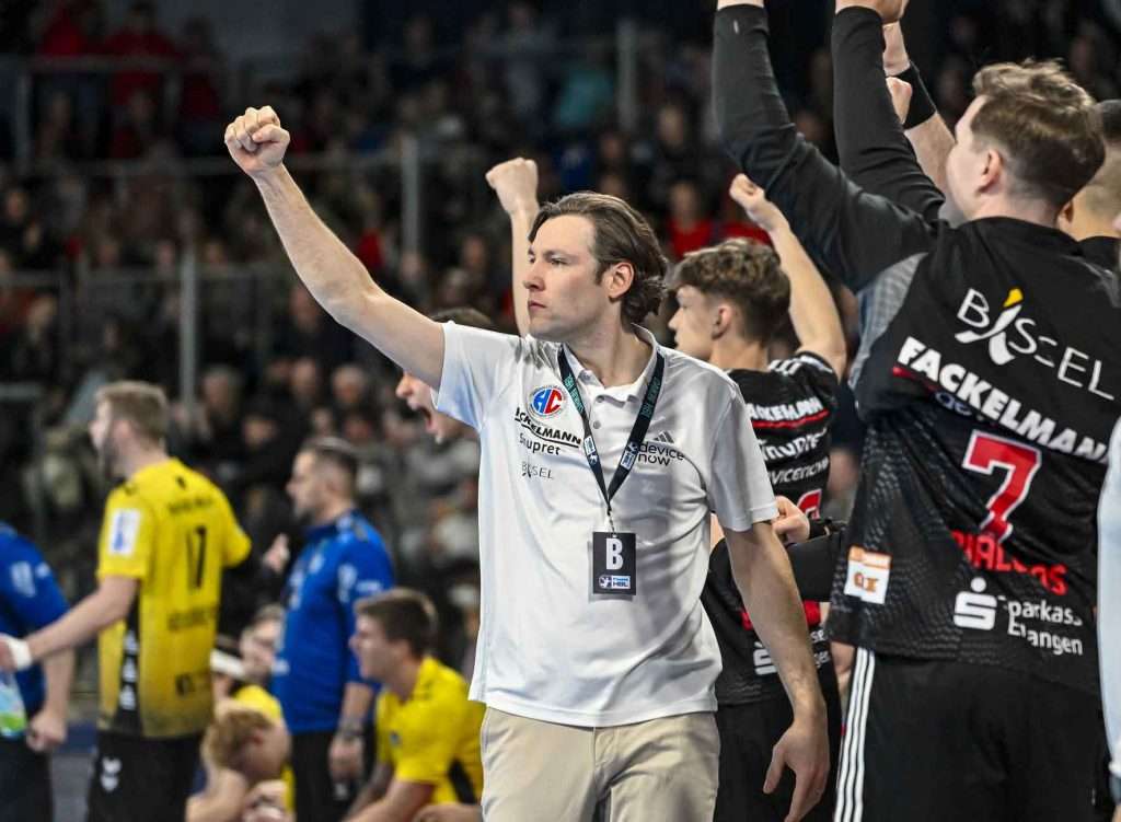 #Handballbundesliga, #HCErlangen, #Handball, #HBL, #Nuremberg, #Erlangen, #ArenaNürnberg, #heitec, #Fackelmann, #Aichinger, #BarthHaas, #Bodin, #MaxBögl, #Bionorica, #Hemmersbach, #hlstudios, #HofmannPersonal, #LauerEuromovers, #Mauss, #pensionsolution, #Schultheiß, #SontowskiPartner, #Tucher, #Wild Panda, #hce, #ball, #tor, #zuschauer, #fans, #vielfaltgewinnt, #keinfanohnejob,
