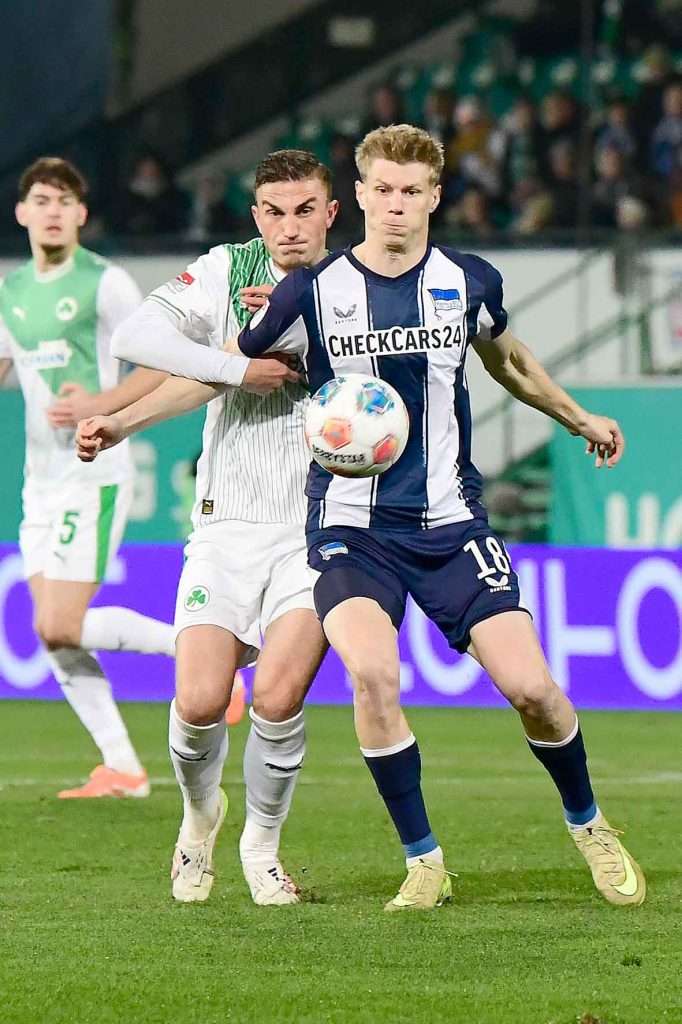 #Fussball, #Bundesliga, #DFL, #Liga2, #GreutherFürth, #sgf, #SportparkRonhof, #Kleeblatt, #HofmannPersonal, #BruderSpielwaren, #FrankenBrunnen, #GrünerBier, #RosicImmobilien, #simbadickiegroup, #Swietelsky, #WildPanda, #Fürth, #ball, #stadion, #zuschauer, #fans, #tor, #vielfaltgewinnt, #keinfanohnejob,