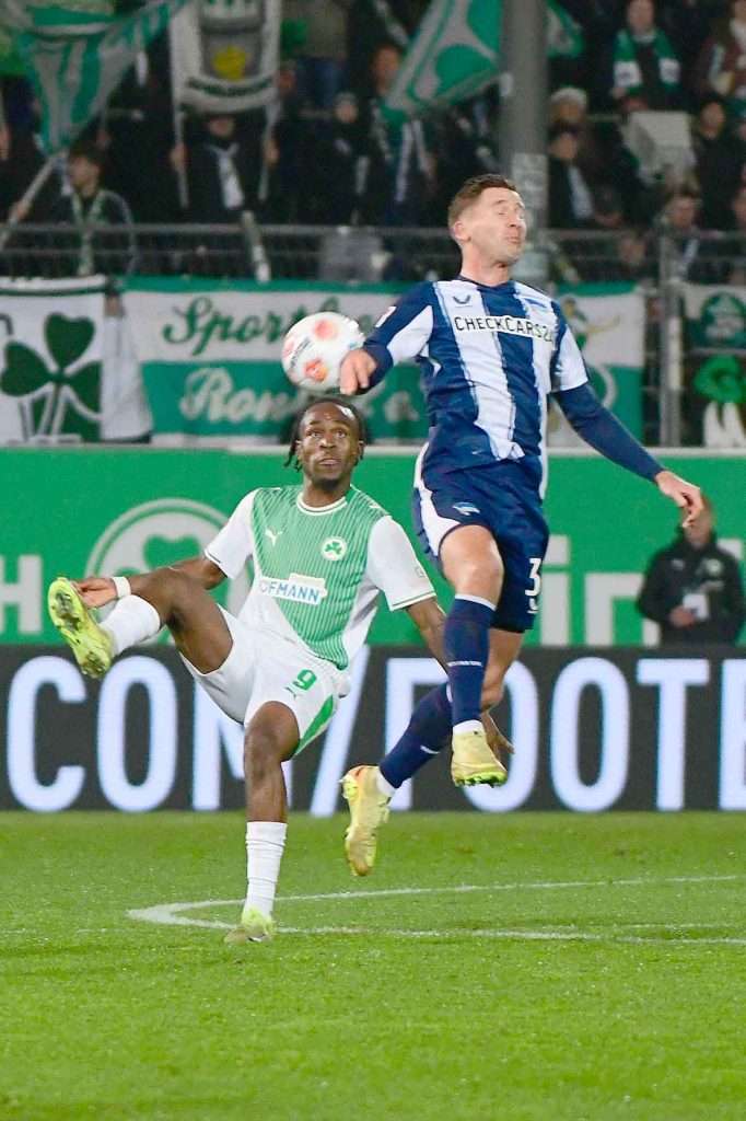 #Fussball, #Bundesliga, #DFL, #Liga2, #GreutherFürth, #sgf, #SportparkRonhof, #Kleeblatt, #HofmannPersonal, #BruderSpielwaren, #FrankenBrunnen, #GrünerBier, #RosicImmobilien, #simbadickiegroup, #Swietelsky, #WildPanda, #Fürth, #ball, #stadion, #zuschauer, #fans, #tor, #vielfaltgewinnt, #keinfanohnejob,