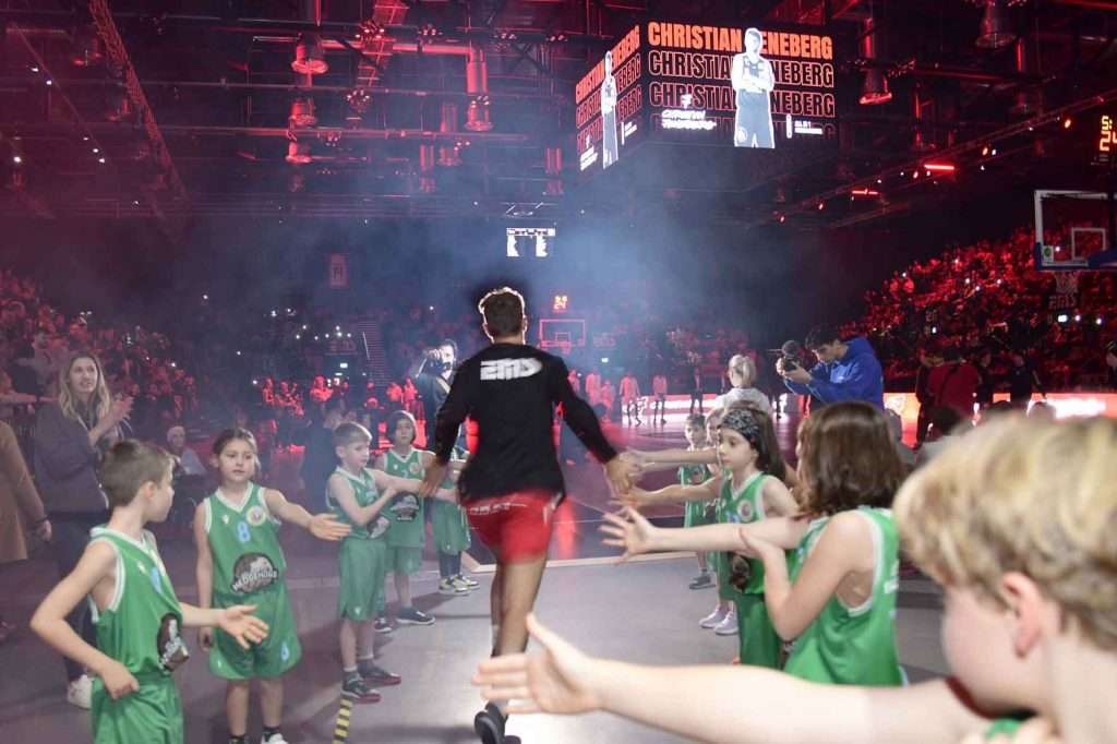 #bbl, #basketball, #proa, #nuernbergfalcons, #nuernberg, #falcons, #nbc, #kiametropolarena, #sparkassenuernberg, #nergie, #wbgnuernberg, #hofmannpersonal, #barmerliga, #nuebasketball, #vielfaltgewinnt, #keinfanohnejob, #norisblockers,