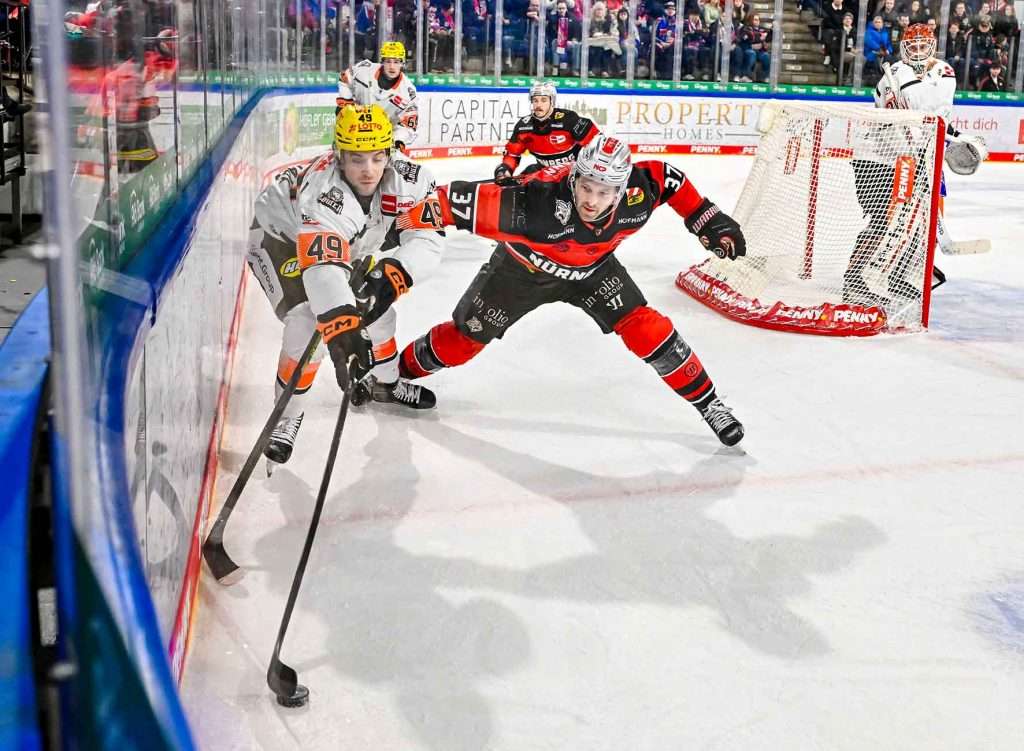 #del, #eishockey, #nit, #nuernbergicetigers, #icetigers, #puck, #pucki, #maskottchen, #nuernberg, #arena, #tor, #zuschauer, #fans, #hofmannpersonal, #vielfaltgewinnt, #keinfanohnejob, #bodin, #nergie, #wbgnuernberg,