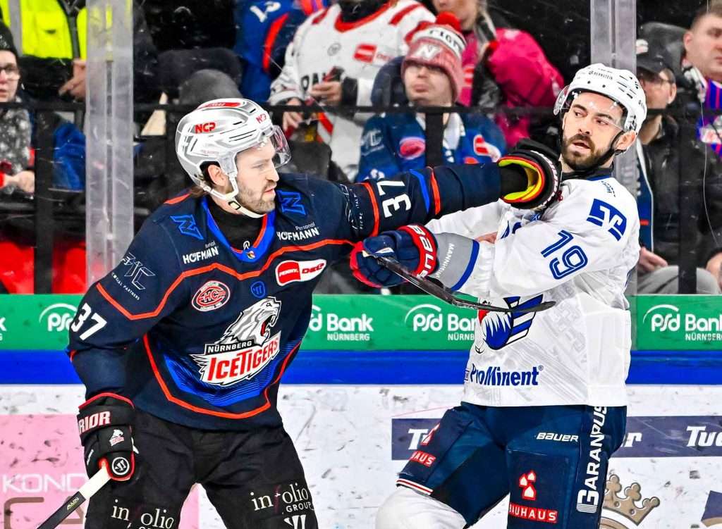 #del, #eishockey, #nit, #nuernbergicetigers, #icetigers, #puck, #pucki, #maskottchen, #nuernberg, #arena, #tor, #zuschauer, #fans, #hofmannpersonal, #vielfaltgewinnt, #keinfanohnejob, #bodin, #nergie, #wbgnuernberg,