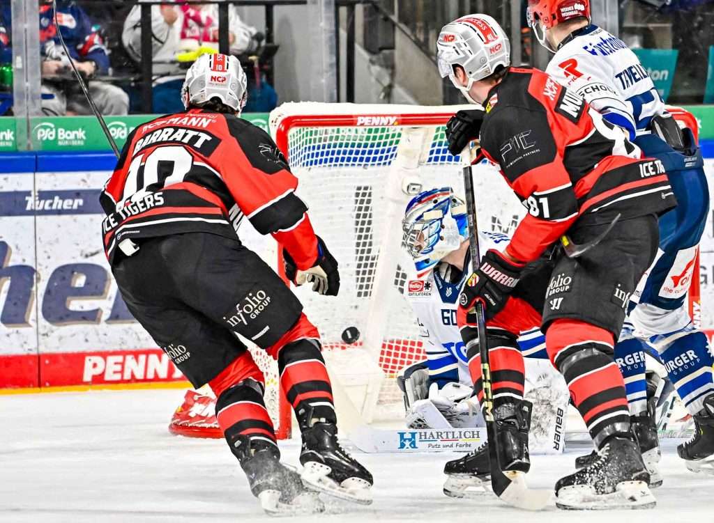 #del, #eishockey, #nit, #nuernbergicetigers, #icetigers, #puck, #pucki, #maskottchen, #nuernberg, #arena, #tor, #zuschauer, #fans, #hofmannpersonal, #vielfaltgewinnt, #keinfanohnejob, #bodin, #nergie, #wbgnuernberg,