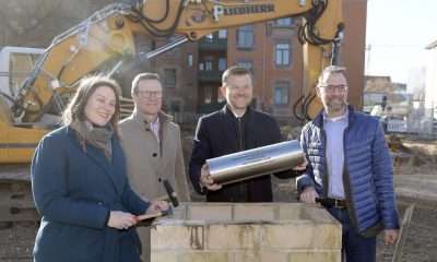 #nürnberg, #nuremberg, #stadt, #wbgnuernberg, #stiftung, #neubau, #mietwohnungen, #erneuerung, #abriss, #aufbau, #klimaziele, #wbg2000stiftung, #wohnbau, #Umweltfreundlich, #Wohnungen, #Vermietungen, #originalregional, #Holz, #Hybridhäuser, #ispfd, #Grundsteinlegung, #Einweihung,