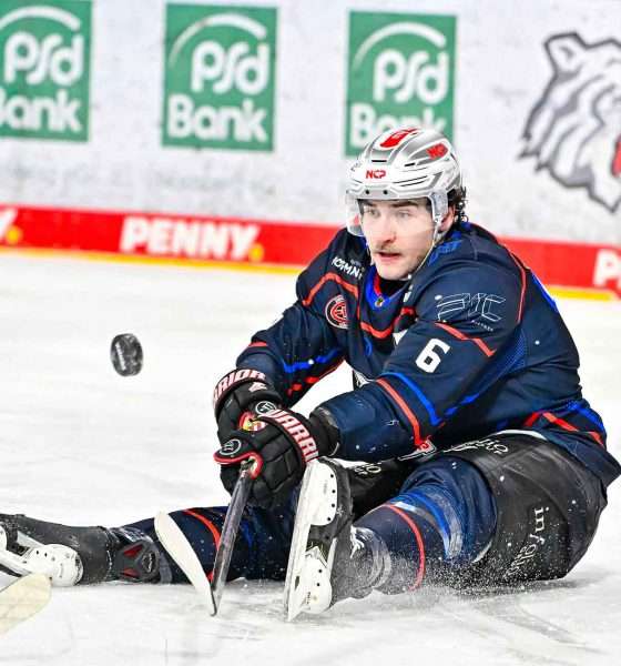 #del, #eishockey, #nit, #nuernbergicetigers, #icetigers, #puck, #pucki, #maskottchen, #nuernberg, #arena, #tor, #zuschauer, #fans, #hofmannpersonal, #vielfaltgewinnt, #keinfanohnejob, #bodin, #nergie, #wbgnuernberg,