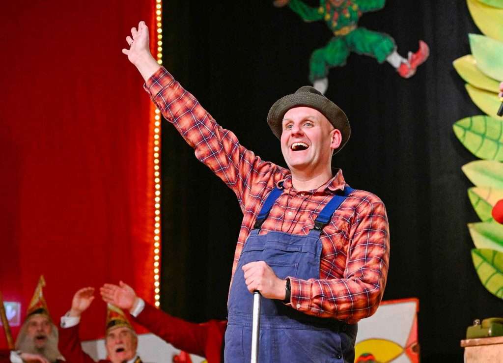 #Nürnberg, #Nuremberg, #FastnachtVerbandFranken, #Eibanesen, #FGEibanesen, #FastnachtinFranken, #Fasching, #Karneval, #Ahoi, #Klamauk, #Büttenredner, #Sonderorden, #Galasitzung, #Prinzenpaar, #Kabarett, #Freizeit, #Erholung, #Relaxen, #Entspannen, #GesellschaftshausGartenstadt, #Inthronisation, #AllersbergerFlecklashexn, #Hollaria, #Perlenverleihung, #Dämmerung,