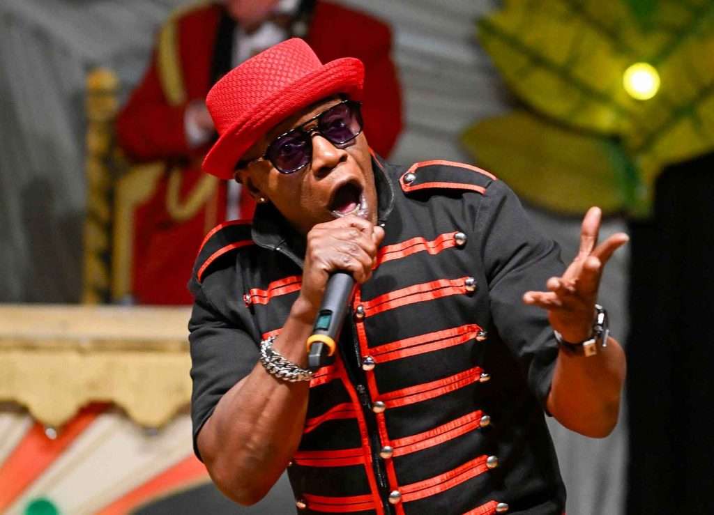 #Nürnberg, #Nuremberg, #FastnachtVerbandFranken, #Eibanesen, #FGEibanesen, #FastnachtinFranken, #Fasching, #Karneval, #Ahoi, #Klamauk, #Büttenredner, #Sonderorden, #Galasitzung, #Prinzenpaar, #Kabarett, #Freizeit, #Erholung, #Relaxen, #Entspannen, #GesellschaftshausGartenstadt, #Inthronisation, #AllersbergerFlecklashexn, #Hollaria, #Perlenverleihung, #Dämmerung,