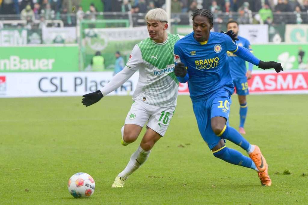 #Fussball, #Bundesliga, #DFL, #Liga2, #GreutherFürth, #sgf, #SportparkRonhof, #Kleeblatt, #HofmannPersonal, #BruderSpielwaren, #FrankenBrunnen, #GrünerBier, #RosicImmobilien, #simbadickiegroup, #Swietelsky, #WildPanda, #Fürth, #ball, #stadion, #zuschauer, #fans, #tor, #vielfaltgewinnt, #keinfanohnejob,