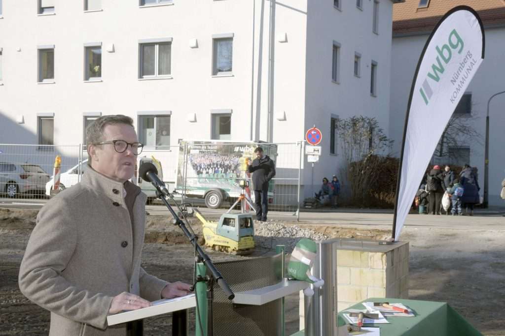 #nürnberg, #nuremberg, #stadt, #wbgnuernberg, #stiftung, #neubau, #mietwohnungen, #erneuerung, #abriss, #aufbau, #klimaziele, #wbg2000stiftung, #wohnbau, #Umweltfreundlich, #Wohnungen, #Vermietungen, #originalregional, #Holz, #Hybridhäuser, #ispfd, #Grundsteinlegung, #Einweihung,