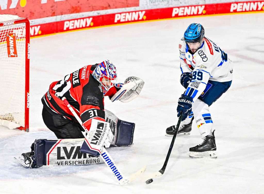 #del, #eishockey, #nit, #nuernbergicetigers, #icetigers, #puck, #pucki, #maskottchen, #nuernberg, #arena, #tor, #zuschauer, #fans, #hofmannpersonal, #vielfaltgewinnt, #keinfanohnejob, #bodin, #nergie, #wbgnuernberg,