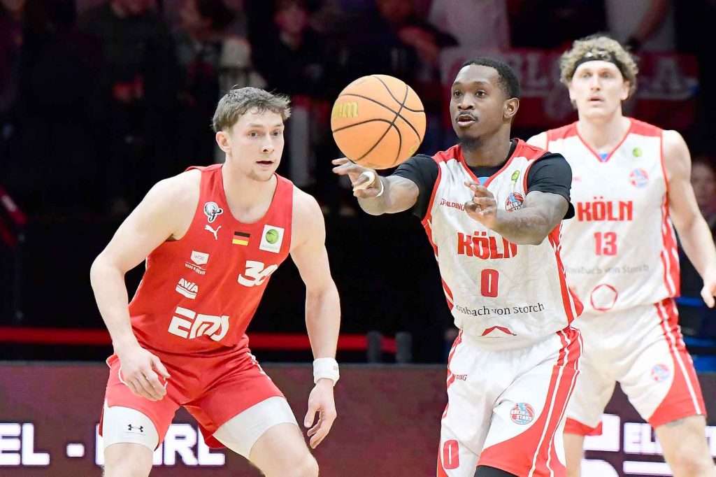 #bbl, #basketball, #proa, #nuernbergfalcons, #nuernberg, #falcons, #nbc, #kiametropolarena, #sparkassenuernberg, #nergie, #wbgnuernberg, #hofmannpersonal, #barmerliga, #nuebasketball, #vielfaltgewinnt, #keinfanohnejob, #norisblockers,