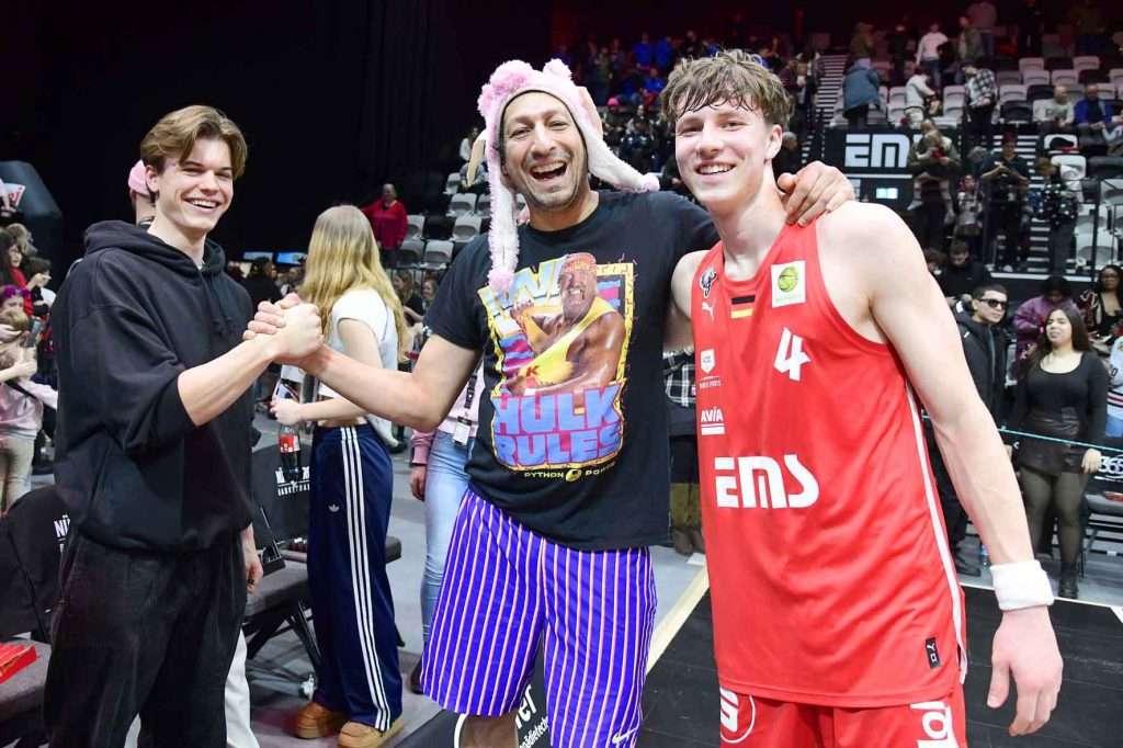 #bbl, #basketball, #proa, #nuernbergfalcons, #nuernberg, #falcons, #nbc, #kiametropolarena, #sparkassenuernberg, #nergie, #wbgnuernberg, #hofmannpersonal, #barmerliga, #nuebasketball, #vielfaltgewinnt, #keinfanohnejob, #norisblockers,