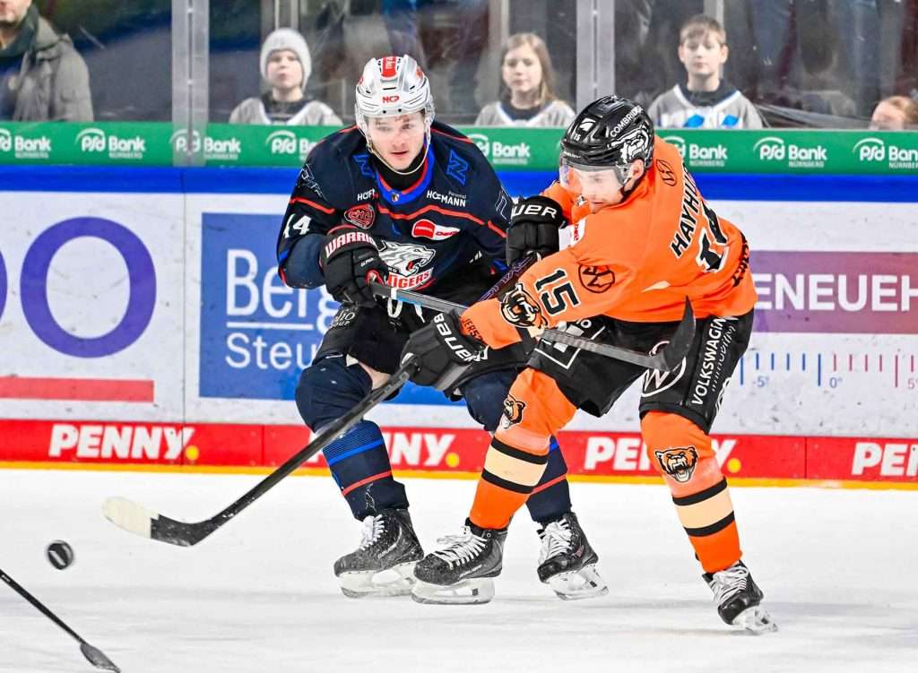 #del, #eishockey, #nit, #nuernbergicetigers, #icetigers, #puck, #pucki, #maskottchen, #nuernberg, #arena, #tor, #zuschauer, #fans, #hofmannpersonal, #vielfaltgewinnt, #keinfanohnejob, #bodin, #nergie, #wbgnuernberg,