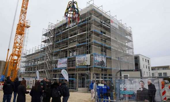 #nürnberg, #nuremberg, #stadt, #wbgnuernberg, #stiftung, #neubau, #mietwohnungen, #erneuerung, #abriss, #aufbau, #klimaziele, #wbg2000stiftung, #wohnbau, #Umweltfreundlich, #Wohnungen, #Vermietungen, #originalregional, #Holz, #Hybridhäuser, #ispfd, #Grundsteinlegung, #Einweihung,