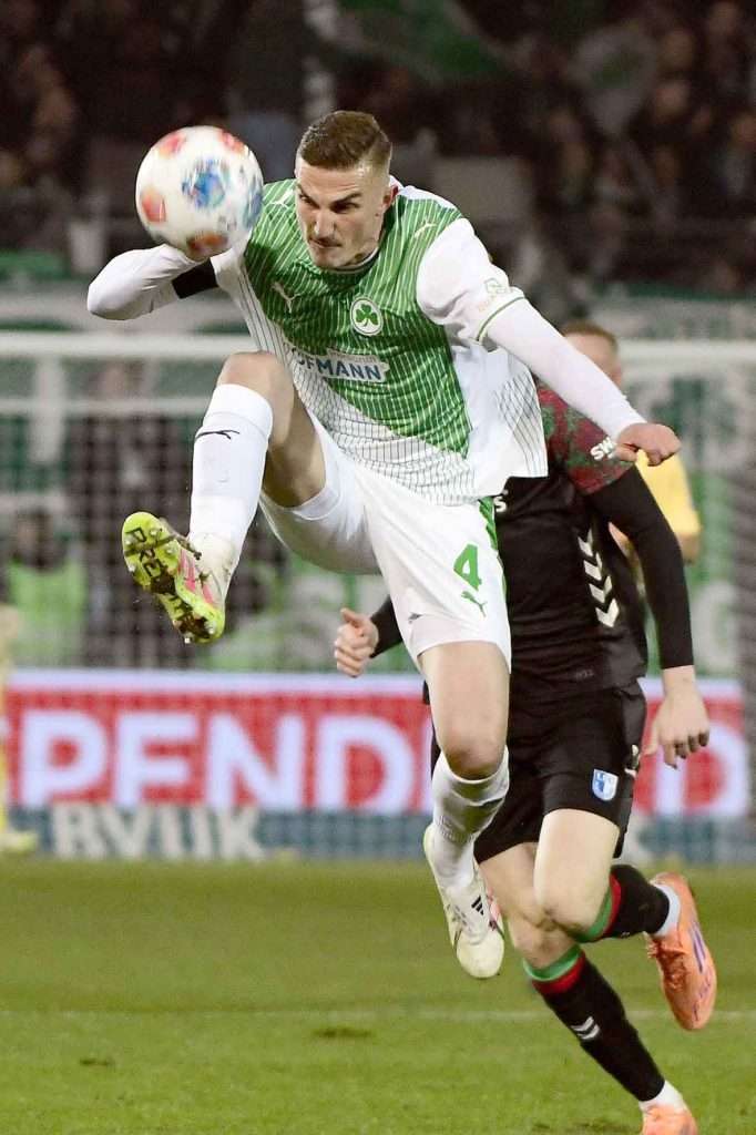 #Fussball, #Bundesliga, #DFL, #Liga2, #GreutherFürth, #sgf, #SportparkRonhof, #Kleeblatt, #HofmannPersonal, #BruderSpielwaren, #FrankenBrunnen, #GrünerBier, #RosicImmobilien, #simbadickiegroup, #Swietelsky, #WildPanda, #Fürth, #ball, #stadion, #zuschauer, #fans, #tor, #vielfaltgewinnt, #keinfanohnejob,