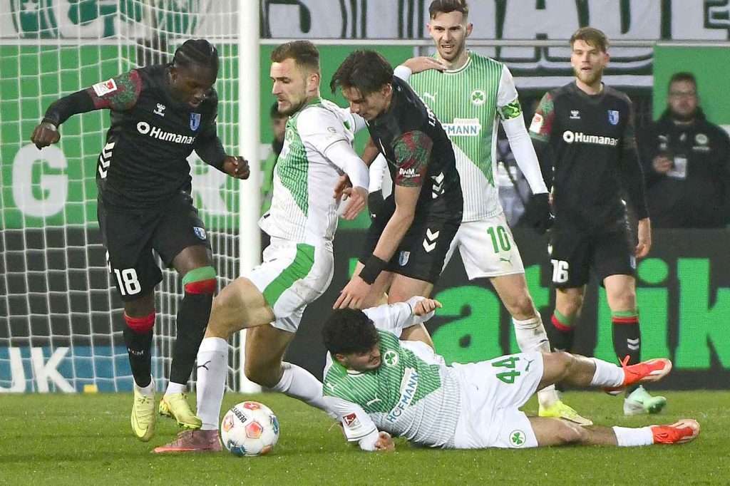 #Fussball, #Bundesliga, #DFL, #Liga2, #GreutherFürth, #sgf, #SportparkRonhof, #Kleeblatt, #HofmannPersonal, #BruderSpielwaren, #FrankenBrunnen, #GrünerBier, #RosicImmobilien, #simbadickiegroup, #Swietelsky, #WildPanda, #Fürth, #ball, #stadion, #zuschauer, #fans, #tor, #vielfaltgewinnt, #keinfanohnejob,