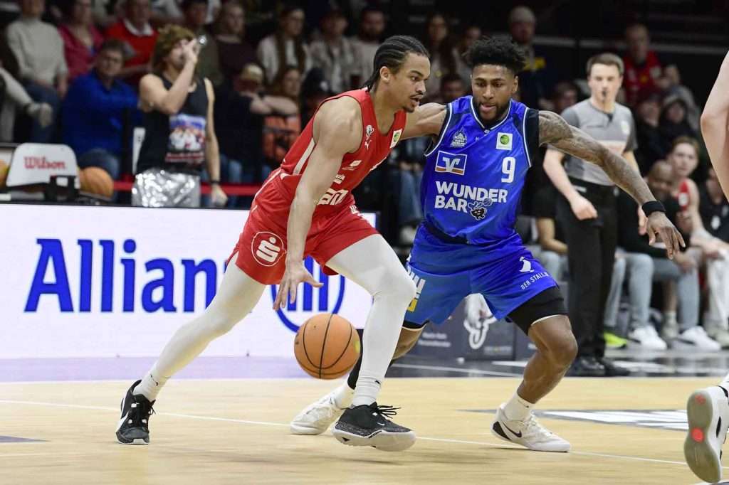 #bbl, #basketball, #proa, #nuernbergfalcons, #nuernberg, #falcons, #nbc, #kiametropolarena, #sparkassenuernberg, #nergie, #wbgnuernberg, #hofmannpersonal, #barmerliga, #nuebasketball, #vielfaltgewinnt, #keinfanohnejob, #norisblockers,