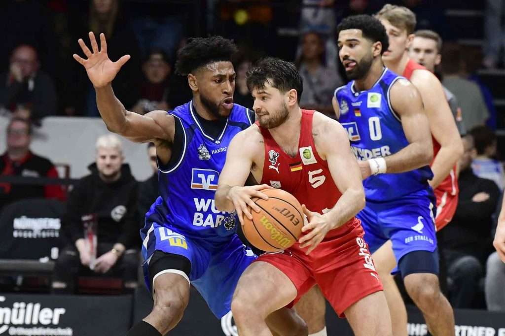 #bbl, #basketball, #proa, #nuernbergfalcons, #nuernberg, #falcons, #nbc, #kiametropolarena, #sparkassenuernberg, #nergie, #wbgnuernberg, #hofmannpersonal, #barmerliga, #nuebasketball, #vielfaltgewinnt, #keinfanohnejob, #norisblockers,