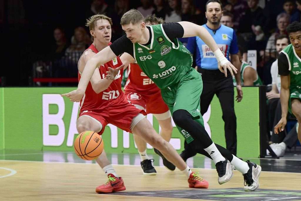 #bbl, #basketball, #proa, #nuernbergfalcons, #nuernberg, #falcons, #nbc, #kiametropolarena, #sparkassenuernberg, #nergie, #wbgnuernberg, #hofmannpersonal, #barmerliga, #nuebasketball, #vielfaltgewinnt, #keinfanohnejob, #norisblockers,