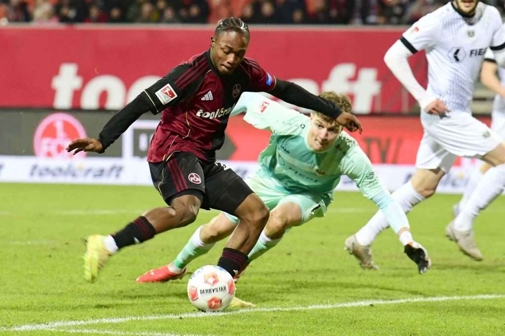 #Fußball, #Liga2, #Bundesliga, #DFL, #DFB, #Nürnberg, #1fcn, #fcn, #ClubHaus, #Stadion, #MaxMorlockStadion, #Fußball, #Ball, #Sport, #Fans, #Torjubel, #Ausschreitung, #Pyrotechnik, #Fahnen, #Fanblock, #Faszination, #Action, #Zweikampf, #Schiedsrichter, #Linienrichter, #FrankenBrunnen, #NErgie, #SparkasseNürnberg, #Freizeit, #Familie, #Zuschauer, #MaxMorlock, #Spielräume, #Stolperstein, #JenöKonradCup, #dielegendelebt, #HandwerkerClub, #Handwerkerazubimesse, #azubimesse, #erstklaessleraktion, #125Jahre, #Jubiläum, #glubb, #unserclub, #clubcommunity, #wirsindderclub, #glubbnews, #kadepp, #teilderlegende,