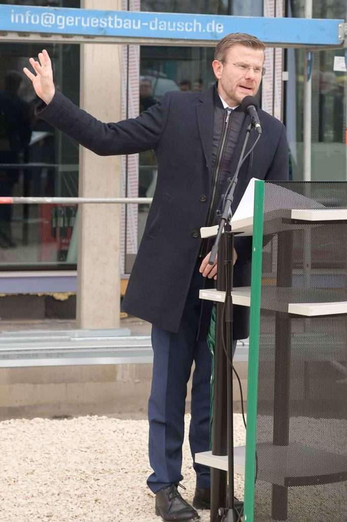 #nürnberg, #nuremberg, #stadt, #wbgnuernberg, #stiftung, #neubau, #mietwohnungen, #erneuerung, #abriss, #aufbau, #klimaziele, #wbg2000stiftung, #wohnbau, #Umweltfreundlich, #Wohnungen, #Vermietungen, #originalregional, #Holz, #Hybridhäuser, #ispfd, #Grundsteinlegung, #Einweihung,