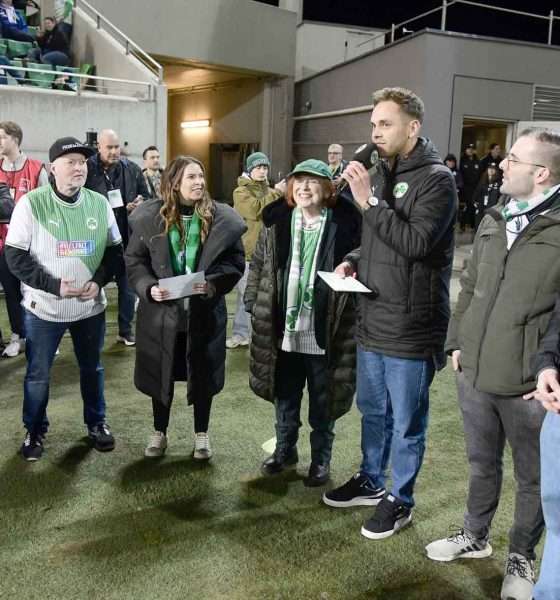 #Fussball, #Bundesliga, #DFL, #Liga2, #GreutherFürth, #sgf, #SportparkRonhof, #Kleeblatt, #HofmannPersonal, #BruderSpielwaren, #FrankenBrunnen, #GrünerBier, #RosicImmobilien, #simbadickiegroup, #Swietelsky, #WildPanda, #Fürth, #ball, #stadion, #zuschauer, #fans, #tor, #vielfaltgewinnt, #keinfanohnejob,