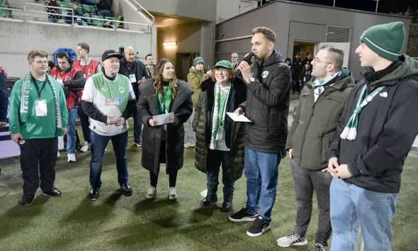 #Fussball, #Bundesliga, #DFL, #Liga2, #GreutherFürth, #sgf, #SportparkRonhof, #Kleeblatt, #HofmannPersonal, #BruderSpielwaren, #FrankenBrunnen, #GrünerBier, #RosicImmobilien, #simbadickiegroup, #Swietelsky, #WildPanda, #Fürth, #ball, #stadion, #zuschauer, #fans, #tor, #vielfaltgewinnt, #keinfanohnejob,