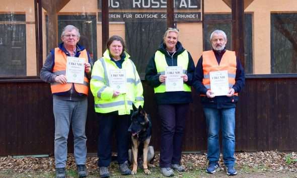 #Deutschland, #Bayern, #Franken, #Mittelfranken, #LandkreisFürth, #Roßtal, #Schäferhundevereinroßtal, #Schäferhunde, #Schäferhundeverein, #Hundesport, #Ausbildung, #Verkehrssicherheit, #Unterordnung, #MetropolregionNürnberg,