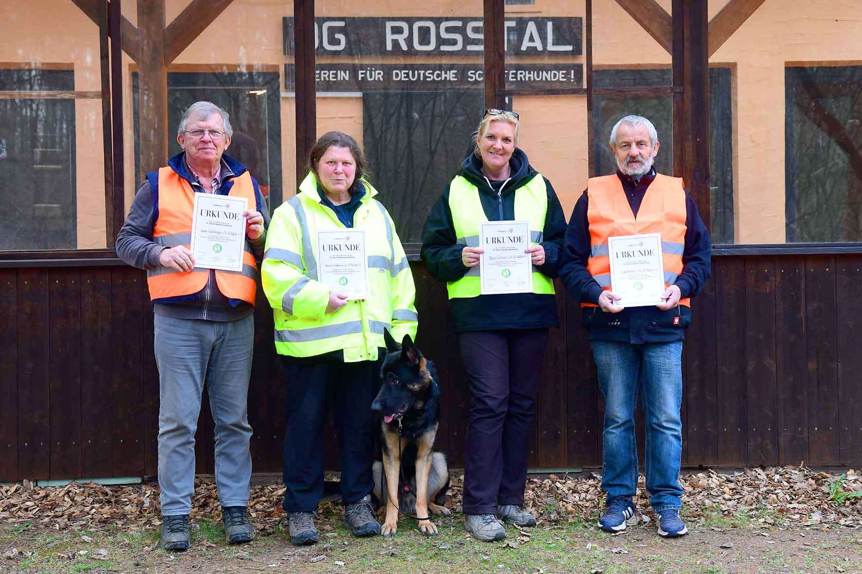 #Deutschland, #Bayern, #Franken, #Mittelfranken, #LandkreisFürth, #Roßtal, #Schäferhundevereinroßtal, #Schäferhunde, #Schäferhundeverein, #Hundesport, #Ausbildung, #Verkehrssicherheit, #Unterordnung, #MetropolregionNürnberg,