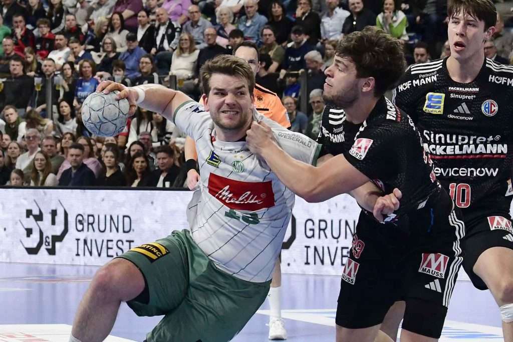 #Handballbundesliga, #LiquiMoly, #HCErlangen, #Handball, #HBL, #Nuremberg, #Erlangen, #ArenaNürnbergerVersicherung, #heitec, #Fackelmann, #Aichinger, #BarthHaas, #Bodin, #MaxBögl, #Bionorica, #Hemmersbach, #hlstudios, #HofmannPersonal, #LauerEuromovers, #Mauss, #pensionsolution, #Schultheiß, #SontowskiPartner, #Tucher, #Wild Panda, #hce, #ball, #tor, #zuschauer, #fans, #vielfaltgewinnt, #keinfanohnejob,
