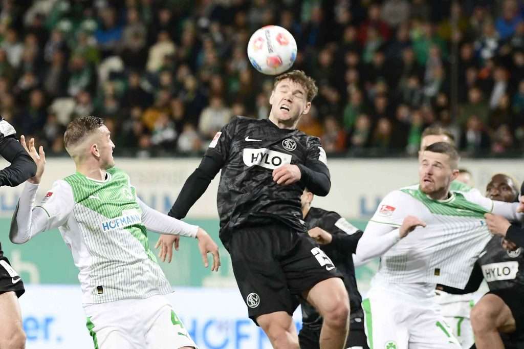 #Fussball, #Bundesliga, #DFL, #Liga2, #GreutherFürth, #sgf, #SportparkRonhof, #Kleeblatt, #HofmannPersonal, #BruderSpielwaren, #FrankenBrunnen, #GrünerBier, #RosicImmobilien, #simbadickiegroup, #Swietelsky, #WildPanda, #Fürth, #ball, #stadion, #zuschauer, #fans, #tor, #vielfaltgewinnt, #keinfanohnejob,