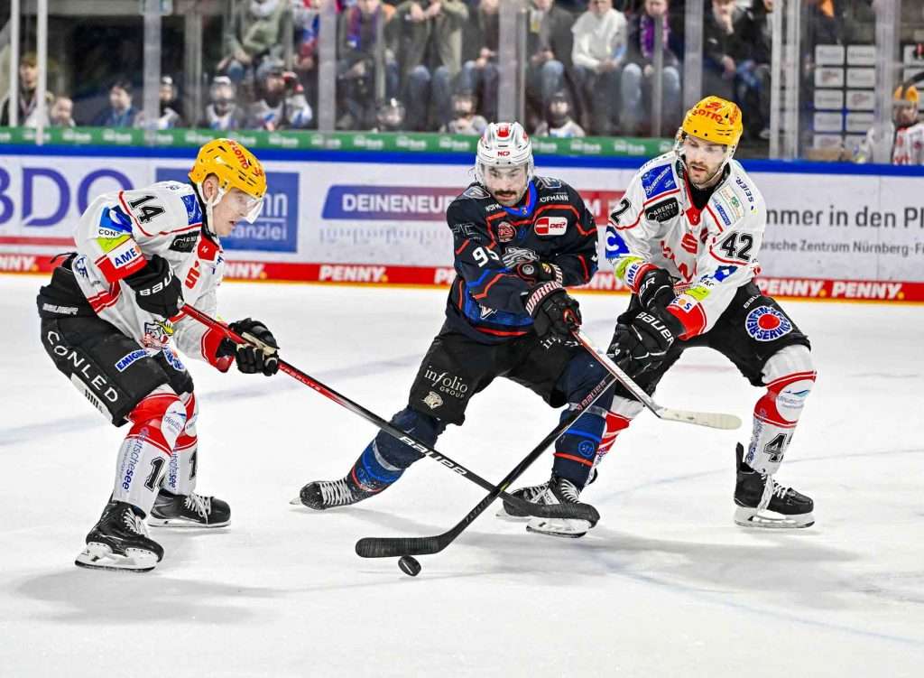 #del, #eishockey, #nit, #nuernbergicetigers, #icetigers, #puck, #pucki, #maskottchen, #nuernberg, #arena, #tor, #zuschauer, #fans, #hofmannpersonal, #vielfaltgewinnt, #keinfanohnejob, #bodin, #nergie, #wbgnuernberg,