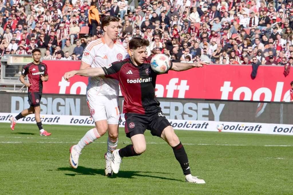 #Fußball, #Liga2, #Bundesliga, #DFL, #DFB, #Nürnberg, #1fcn, #fcn, #ClubHaus, #Stadion, #MaxMorlockStadion, #Fußball, #Ball, #Sport, #Fans, #Torjubel, #Ausschreitung, #Pyrotechnik, #Fahnen, #Fanblock, #Faszination, #Action, #Zweikampf, #Schiedsrichter, #Linienrichter, #FrankenBrunnen, #WolfHeizung, #NErgie, #toolcraft, #SparkasseNürnberg, #Freizeit, #Familie, #Zuschauer, #MaxMorlock, #Spielräume, #Stolperstein, #JenöKonradCup, #dielegendelebt, #Handball, #Boxen, #Tennis, #Schwimmen, #HandwerkerClub, #Handwerkerazubimesse, #azubimesse, #erstklaessleraktion, #125Jahre, #Jubiläum,