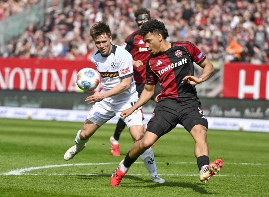 #Fußball, #Liga2, #Bundesliga, #DFL, #DFB, #Nürnberg, #1fcn, #fcn, #ClubHaus, #Stadion, #MaxMorlockStadion, #Fußball, #Ball, #Sport, #Fans, #Torjubel, #Ausschreitung, #Pyrotechnik, #Fahnen, #Fanblock, #Faszination, #Action, #Zweikampf, #Schiedsrichter, #Linienrichter, #FrankenBrunnen, #WolfHeizung, #NErgie, #toolcraft, #SparkasseNürnberg, #Freizeit, #Familie, #Zuschauer, #MaxMorlock, #Spielräume, #Stolperstein, #JenöKonradCup, #dielegendelebt, #Handball, #Boxen, #Tennis, #Schwimmen, #HandwerkerClub, #Handwerkerazubimesse, #azubimesse, #erstklaessleraktion, #125Jahre, #Jubiläum,