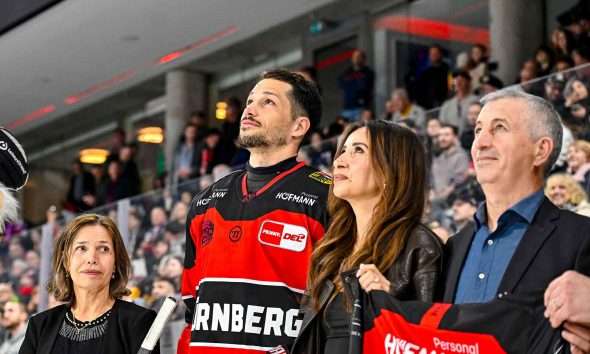 #del, #eishockey, #nit, #nuernbergicetigers, #icetigers, #puck, #pucki, #maskottchen, #nuernberg, #arena, #tor, #zuschauer, #fans, #hofmannpersonal, #vielfaltgewinnt, #keinfanohnejob, #bodin, #nergie, #wbgnuernberg,