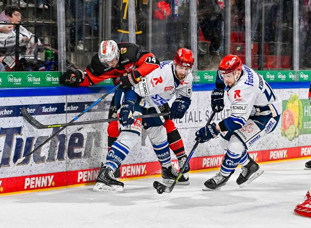 #del, #eishockey, #nit, #nuernbergicetigers, #icetigers, #puck, #pucki, #maskottchen, #nuernberg, #arena, #tor, #zuschauer, #fans, #hofmannpersonal, #vielfaltgewinnt, #keinfanohnejob, #bodin, #nergie, #wbgnuernberg,