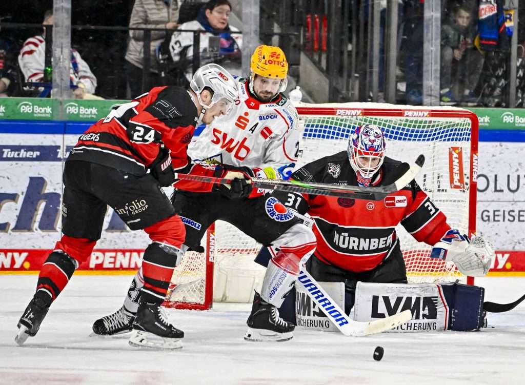 #del, #eishockey, #nit, #nuernbergicetigers, #icetigers, #puck, #pucki, #maskottchen, #nuernberg, #arena, #tor, #zuschauer, #fans, #hofmannpersonal, #vielfaltgewinnt, #keinfanohnejob, #bodin, #nergie, #wbgnuernberg,