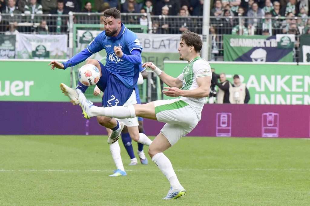 #Fussball, #Bundesliga, #DFL, #Liga2, #GreutherFürth, #sgf, #SportparkRonhof, #Kleeblatt, #HofmannPersonal, #BruderSpielwaren, #FrankenBrunnen, #GrünerBier, #RosicImmobilien, #simbadickiegroup, #Swietelsky, #WildPanda, #Fürth, #ball, #stadion, #zuschauer, #fans, #tor, #vielfaltgewinnt, #keinfanohnejob,