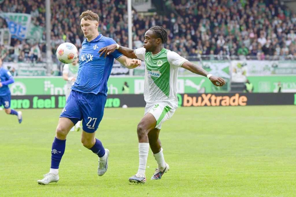 #Fussball, #Bundesliga, #DFL, #Liga2, #GreutherFürth, #sgf, #SportparkRonhof, #Kleeblatt, #HofmannPersonal, #BruderSpielwaren, #FrankenBrunnen, #GrünerBier, #RosicImmobilien, #simbadickiegroup, #Swietelsky, #WildPanda, #Fürth, #ball, #stadion, #zuschauer, #fans, #tor, #vielfaltgewinnt, #keinfanohnejob,