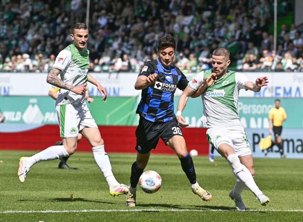 #Fussball, #Bundesliga, #DFL, #Liga2, #GreutherFürth, #sgf, #SportparkRonhof, #Kleeblatt, #HofmannPersonal, #BruderSpielwaren, #FrankenBrunnen, #GrünerBier, #RosicImmobilien, #simbadickiegroup, #Swietelsky, #WildPanda, #Fürth, #ball, #stadion, #zuschauer, #fans, #tor, #vielfaltgewinnt, #keinfanohnejob,