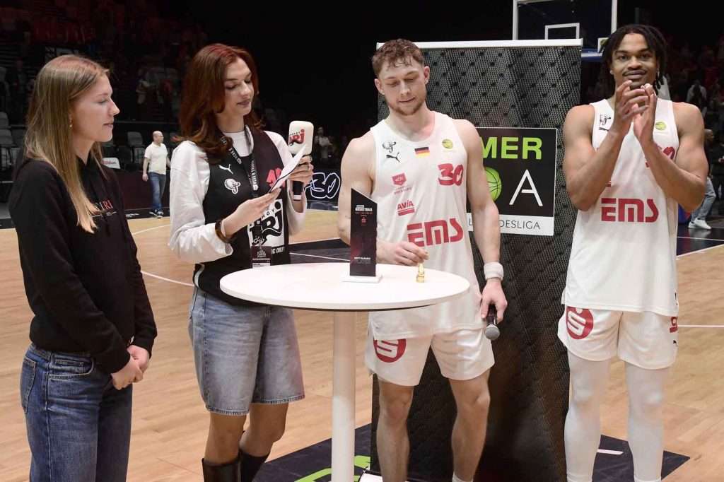 #bbl, #basketball, #proa, #nuernbergfalcons, #nuernberg, #falcons, #nbc, #kiametropolarena, #sparkassenuernberg, #nergie, #wbgnuernberg, #hofmannpersonal, #barmerliga, #nuebasketball, #vielfaltgewinnt, #keinfanohnejob, #norisblockers,