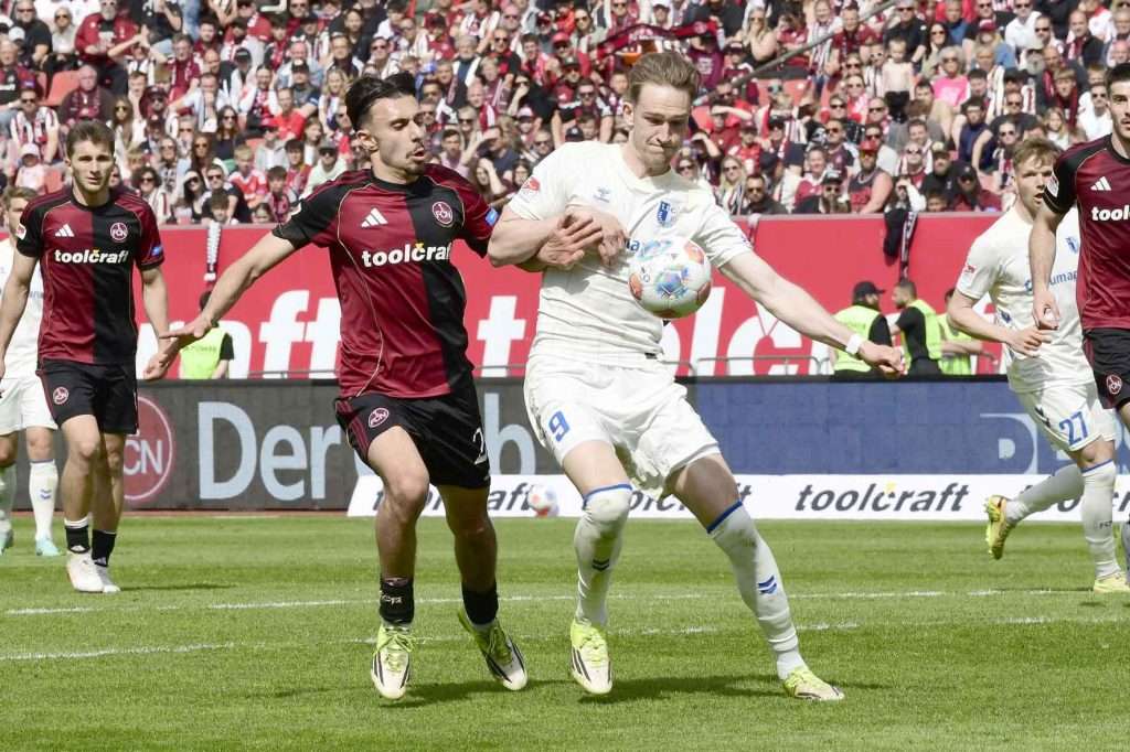 #Fußball, #Liga2, #Bundesliga, #DFL, #DFB, #Nürnberg, #1fcn, #fcn, #ClubHaus, #Stadion, #MaxMorlockStadion, #Fußball, #Ball, #Sport, #Fans, #Torjubel, #Ausschreitung, #Pyrotechnik, #Fahnen, #Fanblock, #Faszination, #Action, #Zweikampf, #Schiedsrichter, #Linienrichter, #FrankenBrunnen, #WolfHeizung, #NErgie, #toolcraft, #SparkasseNürnberg, #Freizeit, #Familie, #Zuschauer, #MaxMorlock, #Spielräume, #Stolperstein, #JenöKonradCup, #dielegendelebt, #Handball, #Boxen, #Tennis, #Schwimmen, #HandwerkerClub, #Handwerkerazubimesse, #azubimesse, #erstklaessleraktion, #125Jahre, #Jubiläum,