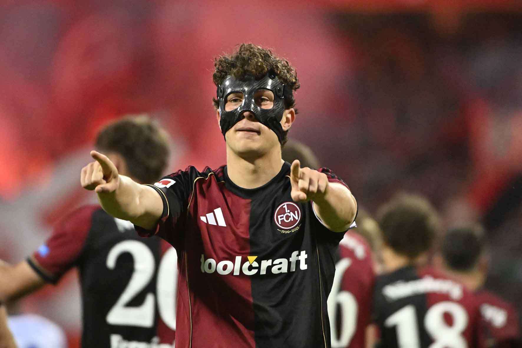#Fußball, #Liga2, #Bundesliga, #DFL, #DFB, #Nürnberg, #1fcn, #fcn, #ClubHaus, #Stadion, #MaxMorlockStadion, #Fußball, #Ball, #Sport, #Fans, #Torjubel, #Ausschreitung, #Pyrotechnik, #Fahnen, #Fanblock, #Faszination, #Action, #Zweikampf, #Schiedsrichter, #Linienrichter, #FrankenBrunnen, #NErgie, #SparkasseNürnberg, #Freizeit, #Familie, #Zuschauer, #MaxMorlock, #Spielräume, #Stolperstein, #JenöKonradCup, #dielegendelebt, #Handball, #Boxen, #Tennis, #Schwimmen, #HandwerkerClub, #Handwerkerazubimesse, #azubimesse, #erstklaessleraktion, #126Jahre, #Jubiläum,