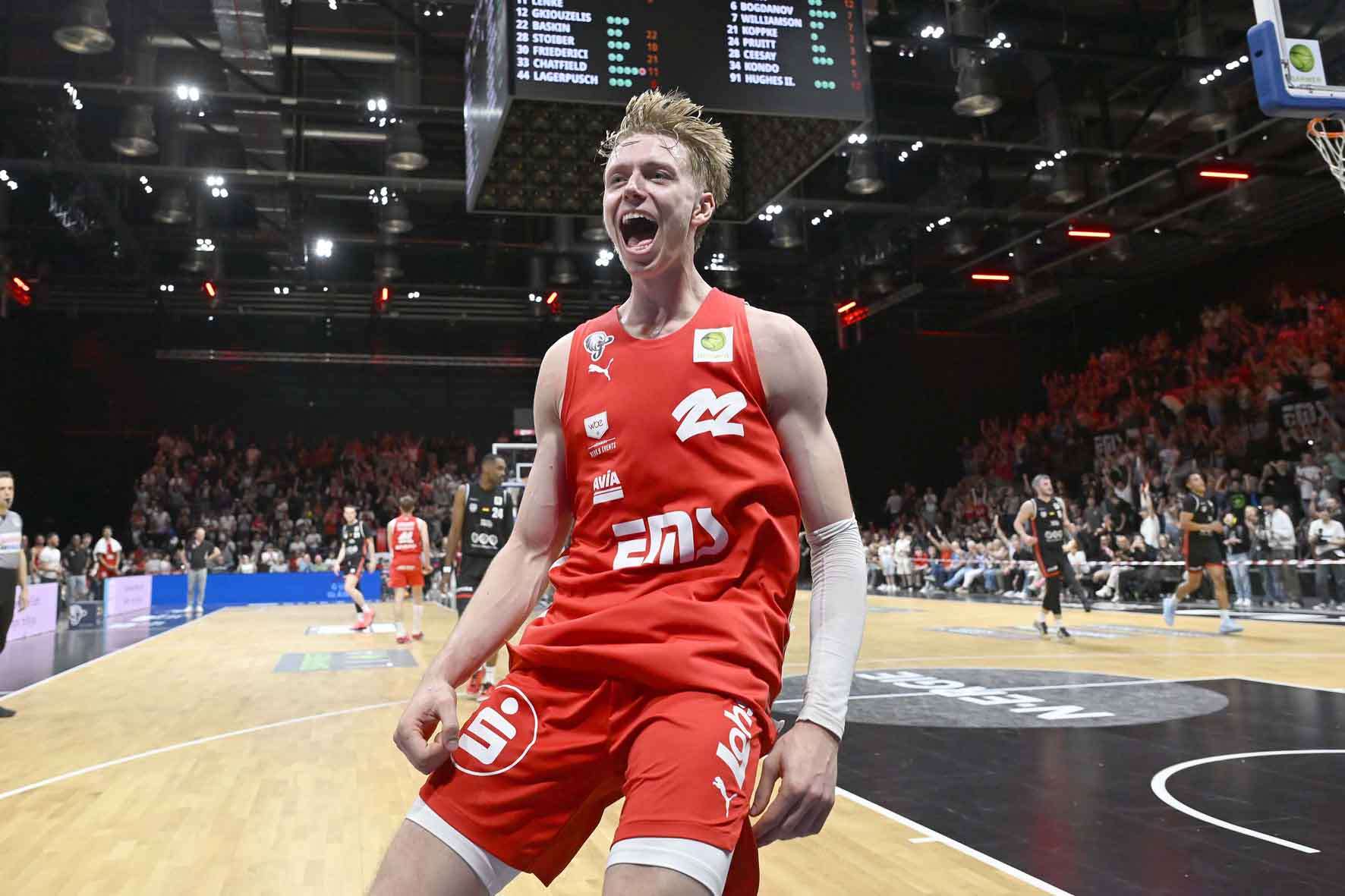 #bbl, #basketball, #proa, #nuernbergfalcons, #nuernberg, #falcons, #nbc, #kiametropolarena, #sparkassenuernberg, #nergie, #wbgnuernberg, #hofmannpersonal, #barmerliga, #nuebasketball, #vielfaltgewinnt, #keinfanohnejob, #norisblockers,