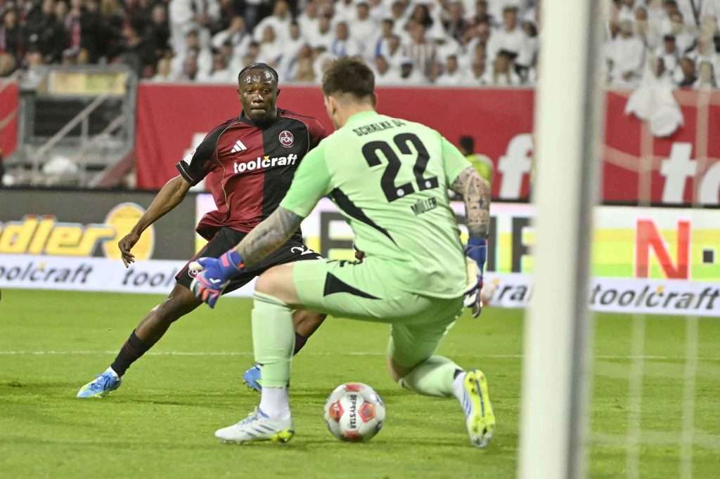 #Fußball, #Liga2, #Bundesliga, #DFL, #DFB, #Nürnberg, #1fcn, #fcn, #ClubHaus, #Stadion, #MaxMorlockStadion, #Fußball, #Ball, #Sport, #Fans, #Torjubel, #Ausschreitung, #Pyrotechnik, #Fahnen, #Fanblock, #Faszination, #Action, #Zweikampf, #Schiedsrichter, #Linienrichter, #FrankenBrunnen, #NErgie, #SparkasseNürnberg, #Freizeit, #Familie, #Zuschauer, #MaxMorlock, #Spielräume, #Stolperstein, #JenöKonradCup, #dielegendelebt, #Handball, #Boxen, #Tennis, #Schwimmen, #HandwerkerClub, #Handwerkerazubimesse, #azubimesse, #erstklaessleraktion, #126Jahre, #Jubiläum,
