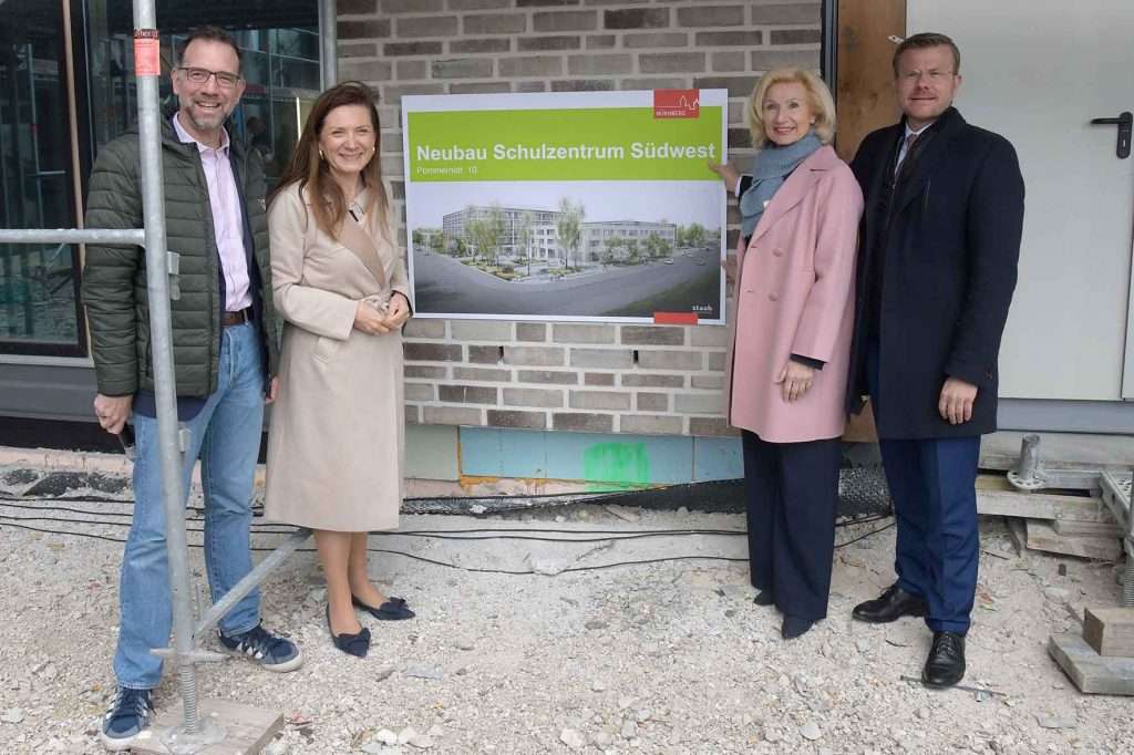 #News, #Nürnberg, #Stadt, #Grundsteinlegung, #Schlusssteinlegung, #Neubau, #Eibach, #PHR, #PeterHenleinRealschule, #SSG, #SigmundSchuckertGymnasium, #SchulzentrumSuedWest, #Kinder, #Schüler, #Chorklasse, #ispfd,