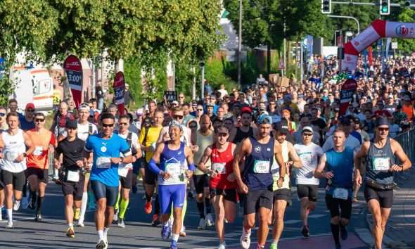 #nuernberg, #stadt, #fuerth, #marcuskoenig, #thomasjung, #oberbuergermeister, #originalregional, #sparkasse, #sparkassenuernberg, #sparkassefuerth, #metropolregionnuernberg, #metropolmarathon, #marathon, #marathonlauf, #sport, #sportveranstaltung, #brueckenbauen, #breitensport, #leistungssport, #halbmarathon, #volkslauf, #kinder, #jugendliche, #erwachsene,